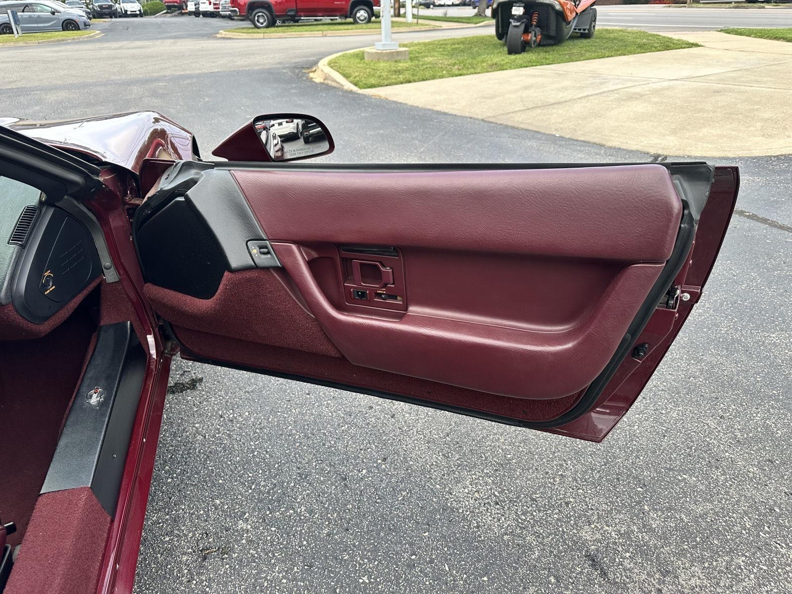 Chevrolet Corvette Coupe 1993