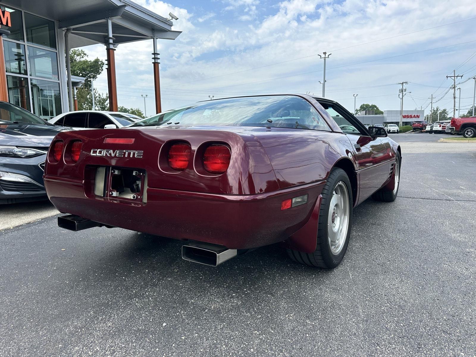 Chevrolet Corvette Coupe 1993