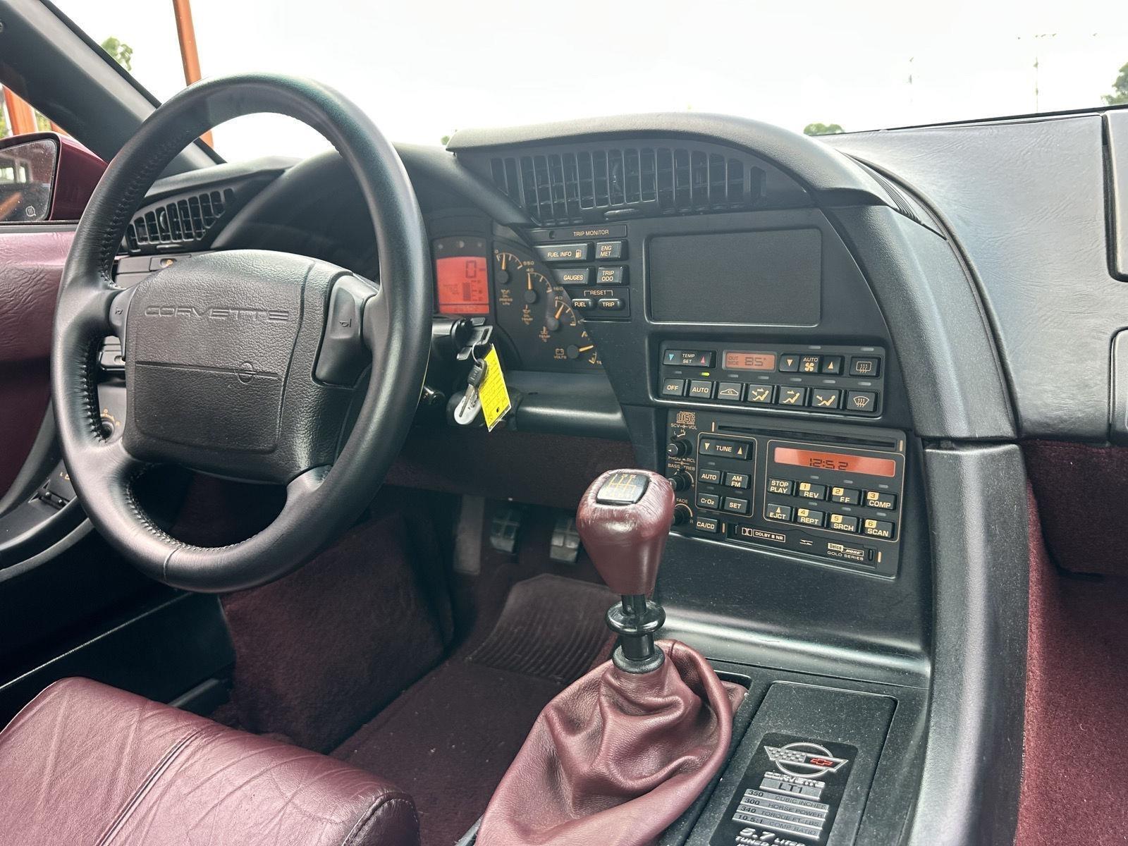 Chevrolet Corvette Coupe 1993