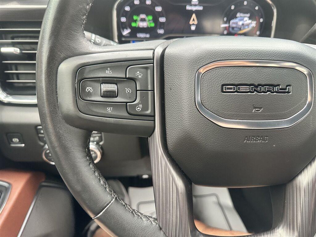 GMC Sierra 3500HD Denali Ultimate Crew Cab 4WD 2025
