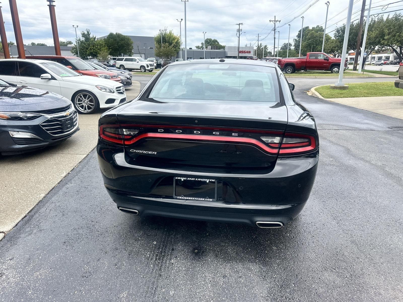 Dodge Charger SXT 2021