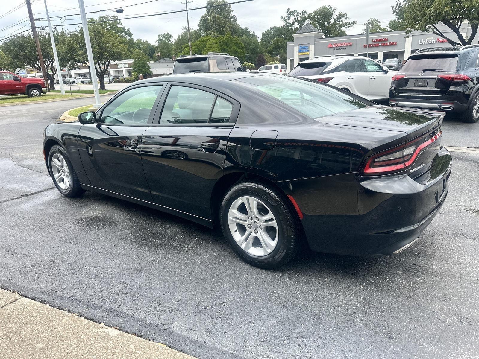 Dodge Charger SXT 2021