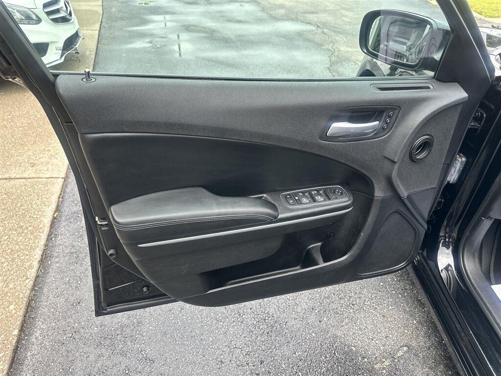 Dodge Charger SXT 2021