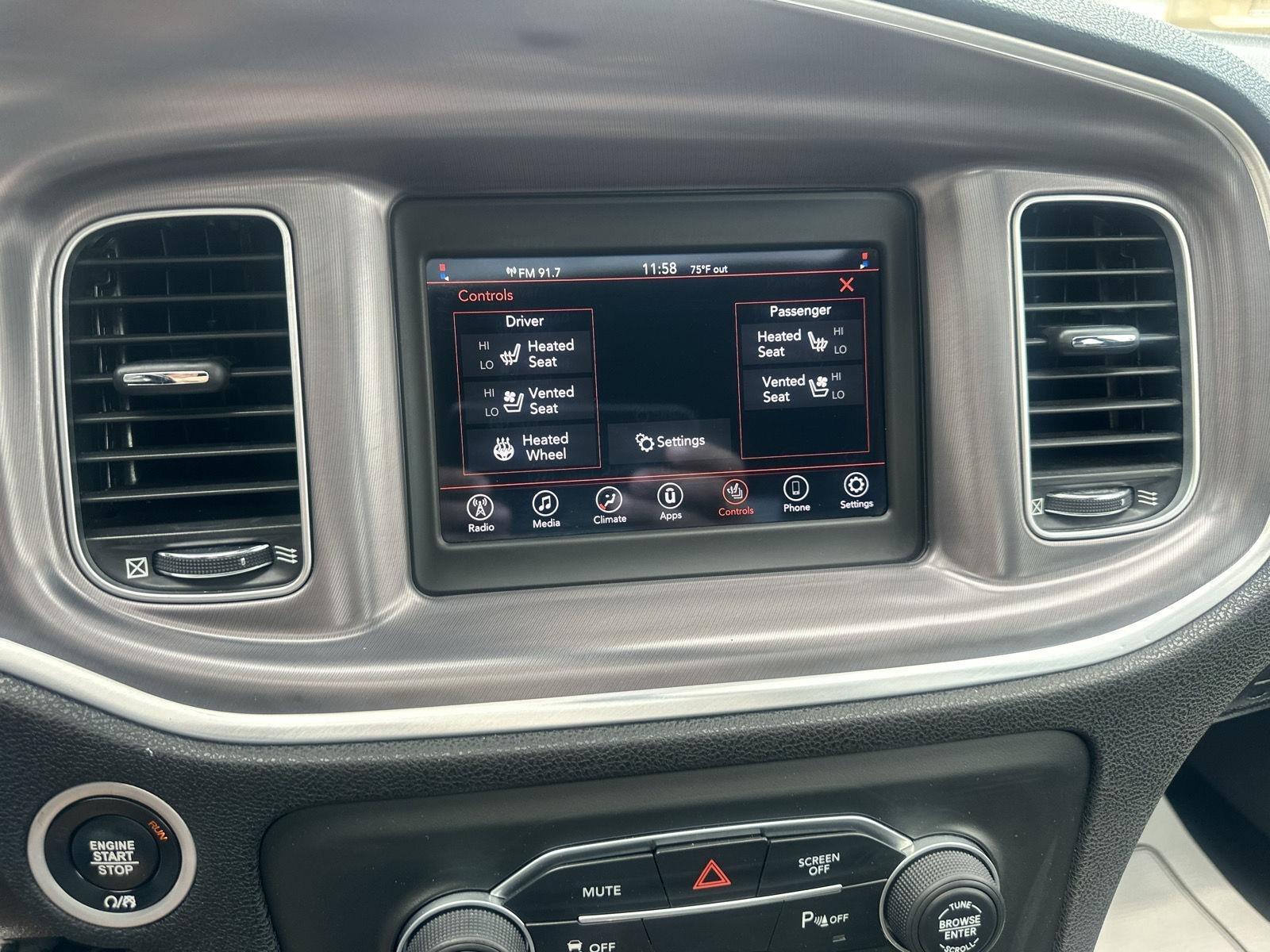 Dodge Charger SXT 2021