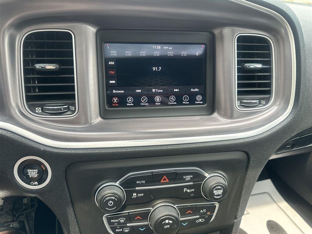 Dodge Charger SXT 2021
