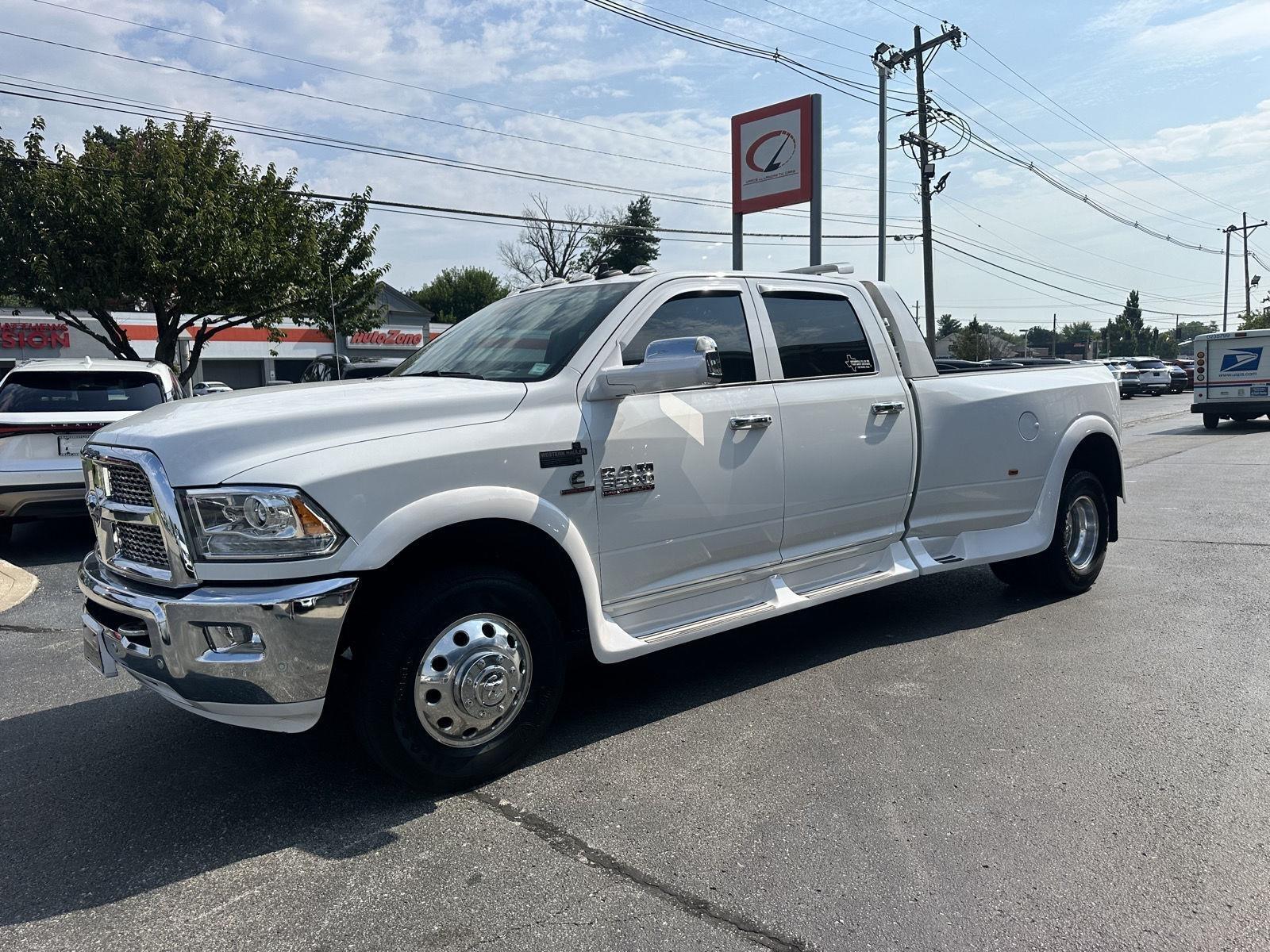 RAM 3500 Laramie Crew Cab LWB 4WD DRW 2018