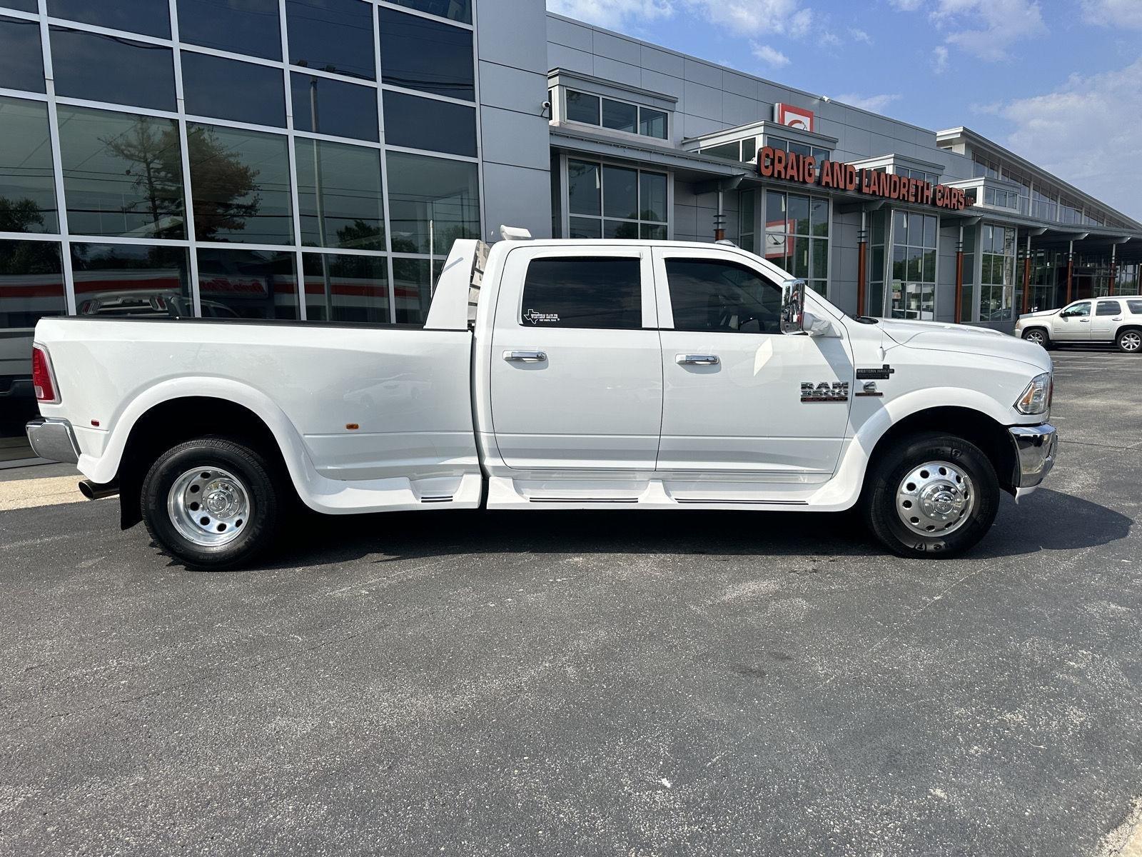 RAM 3500 Laramie Crew Cab LWB 4WD DRW 2018