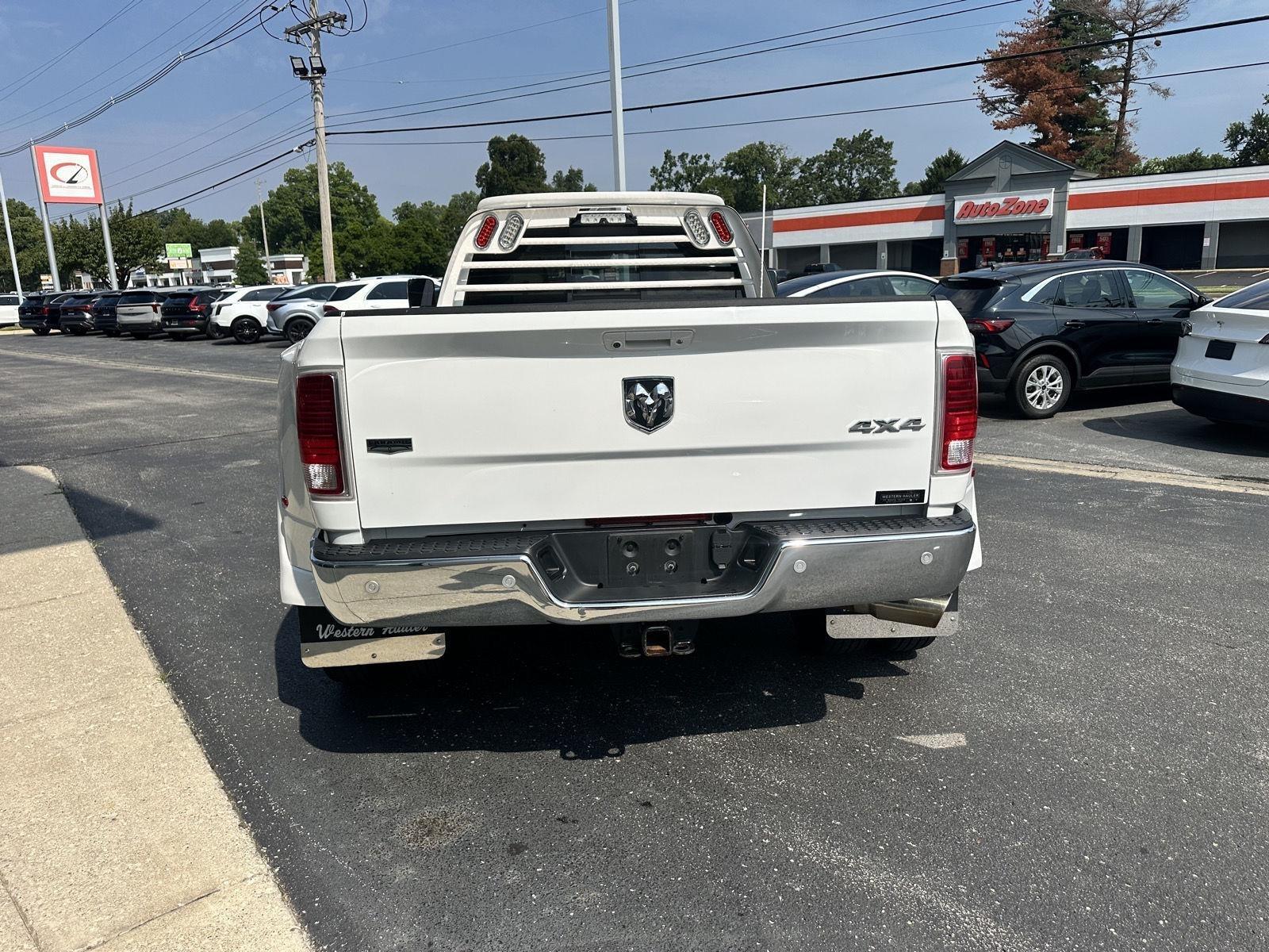 RAM 3500 Laramie Crew Cab LWB 4WD DRW 2018