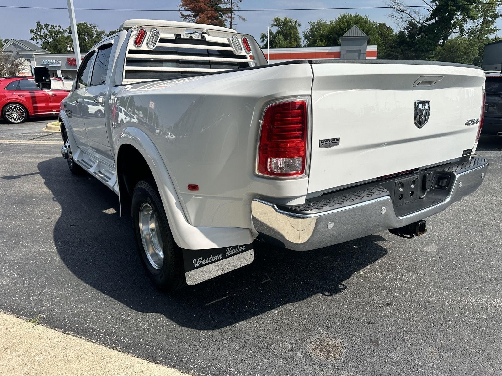 RAM 3500 Laramie Crew Cab LWB 4WD DRW 2018