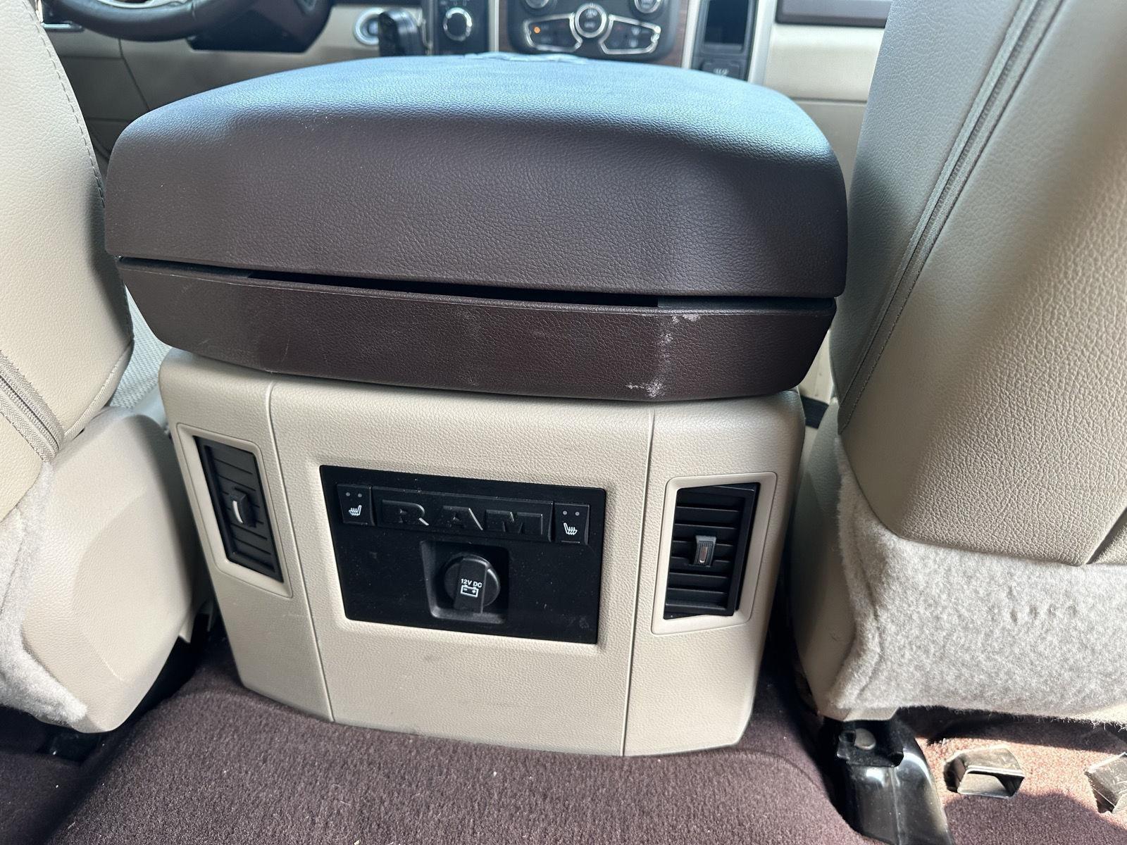 RAM 3500 Laramie Crew Cab LWB 4WD DRW 2018