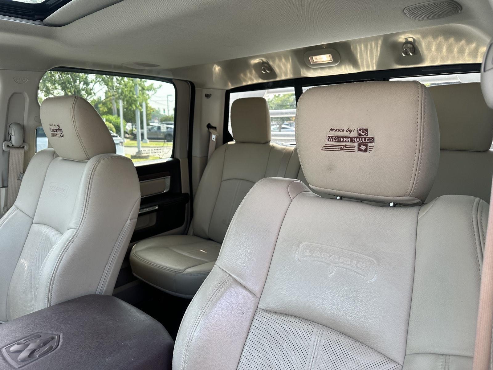 RAM 3500 Laramie Crew Cab LWB 4WD DRW 2018