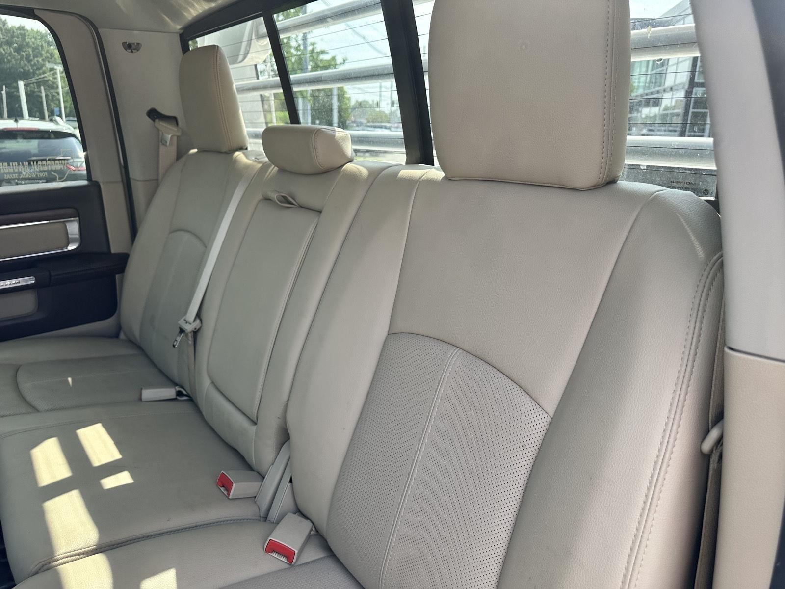RAM 3500 Laramie Crew Cab LWB 4WD DRW 2018