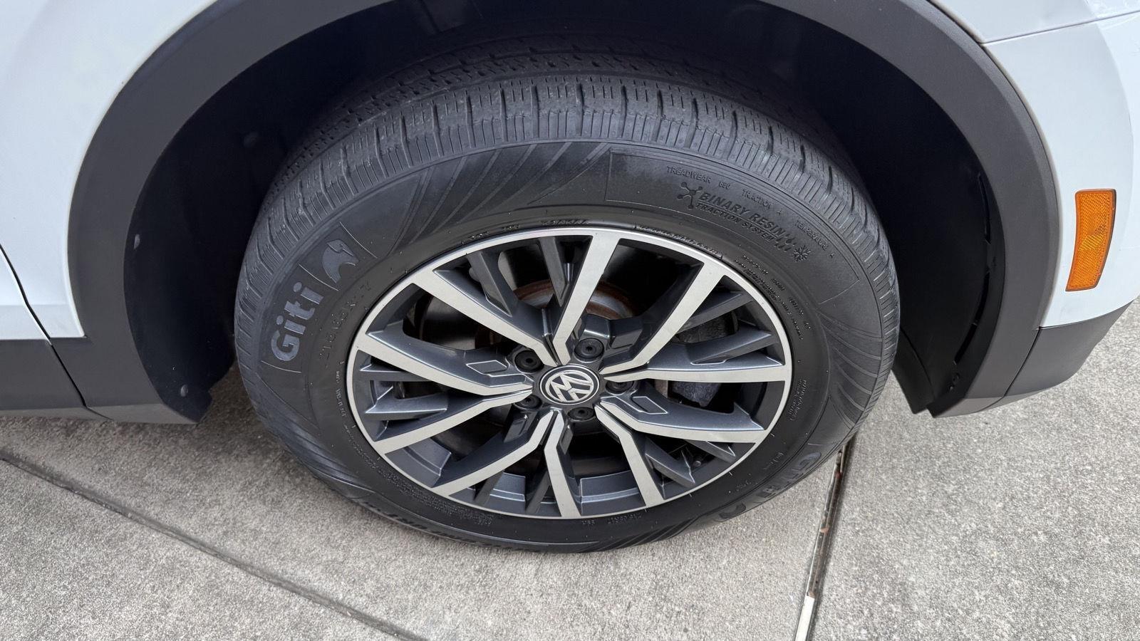 Volkswagen Tiguan SE 4Motion AWD 2019