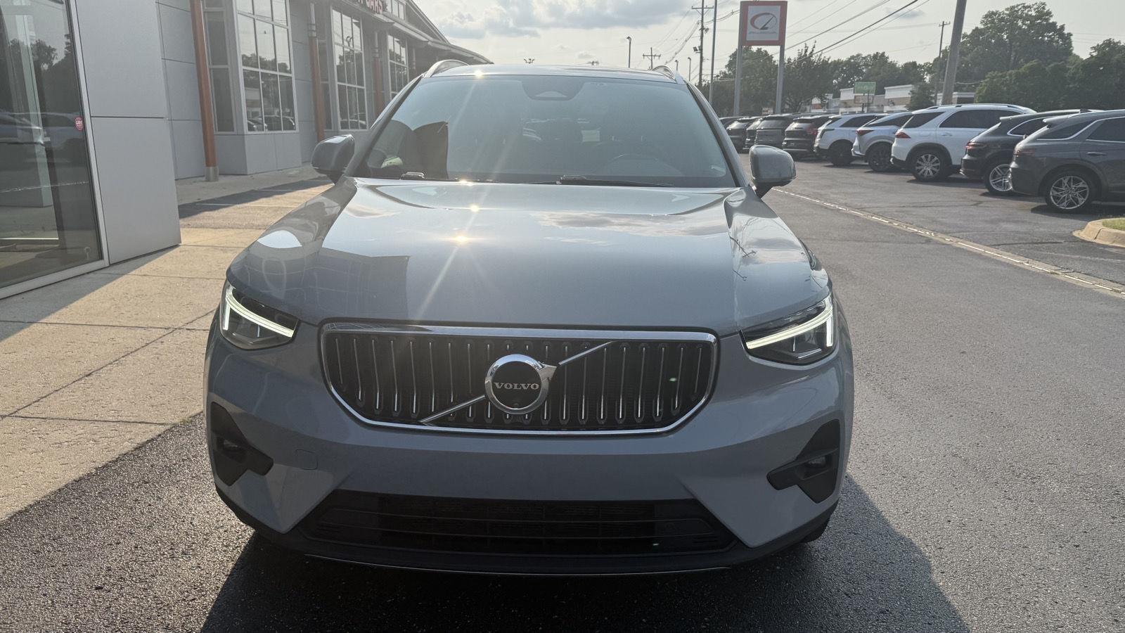 Volvo XC40 B5 Plus Bright AWD 2024