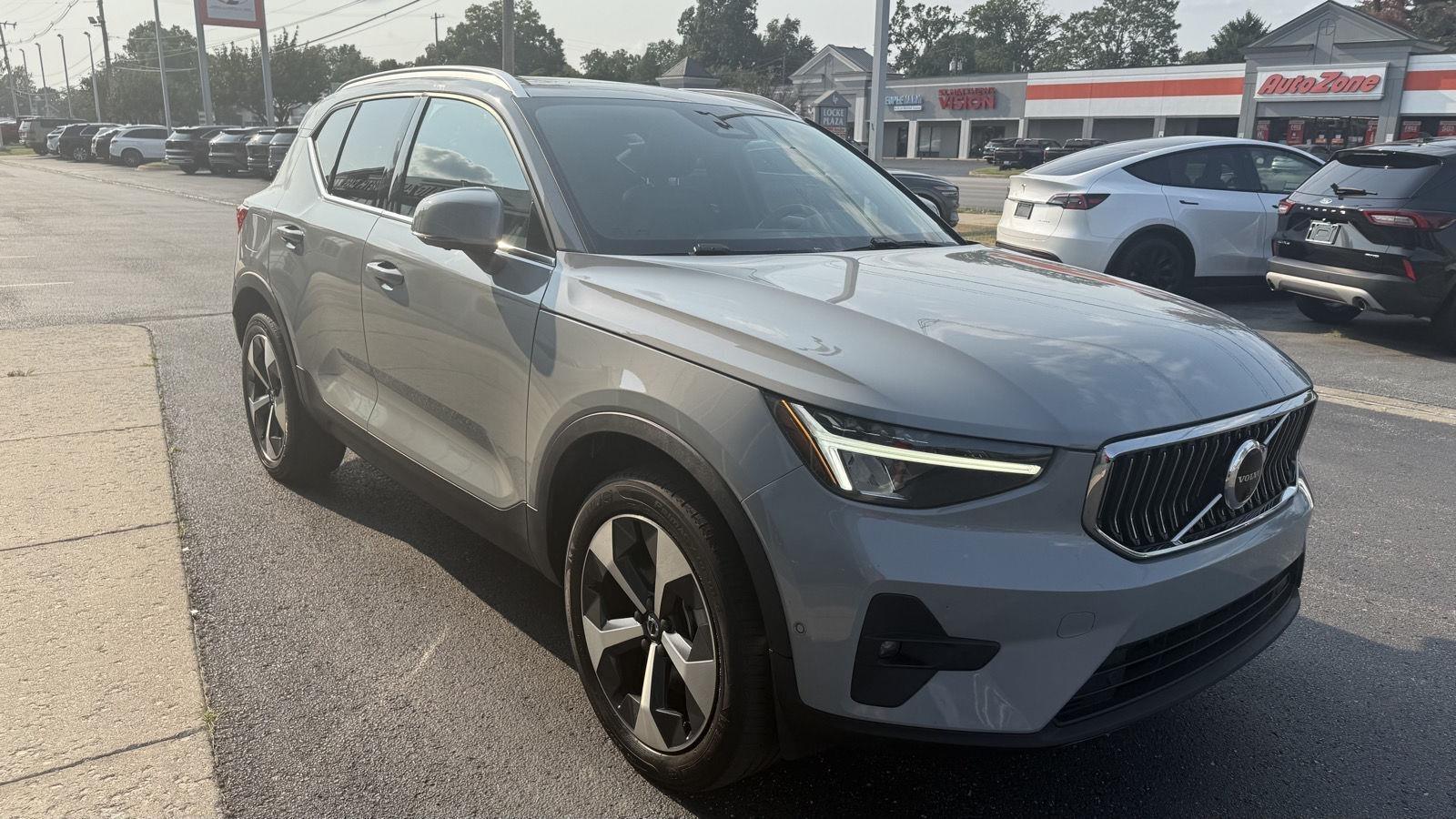Volvo XC40 B5 Plus Bright AWD 2024