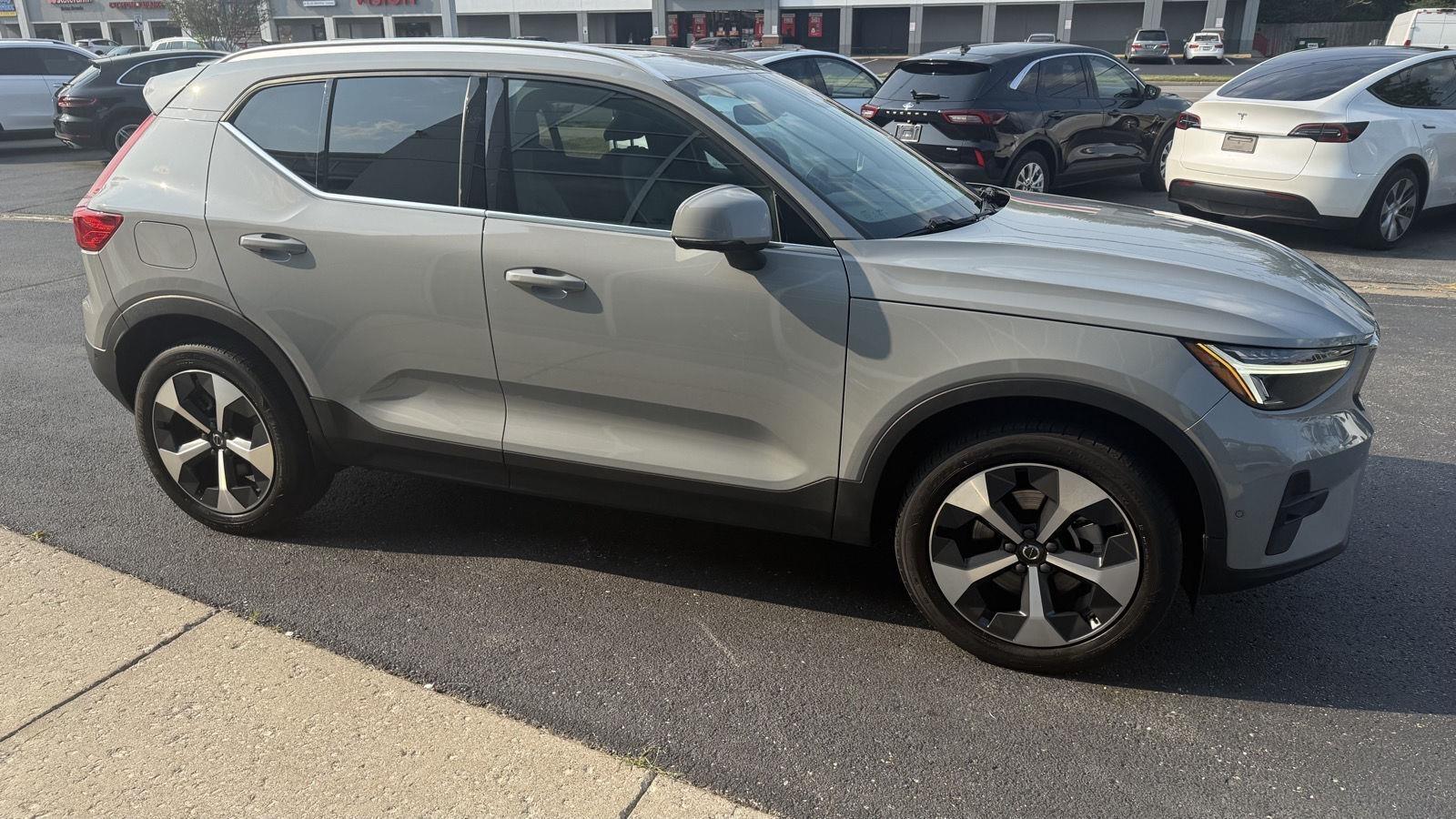 Volvo XC40 B5 Plus Bright AWD 2024