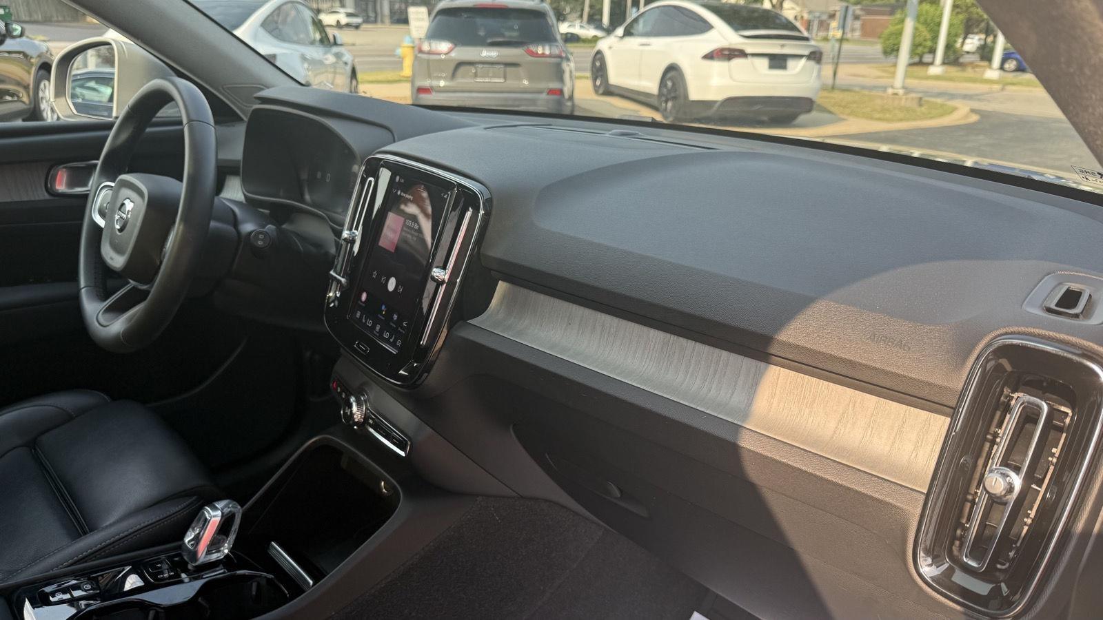 Volvo XC40 B5 Plus Bright AWD 2024