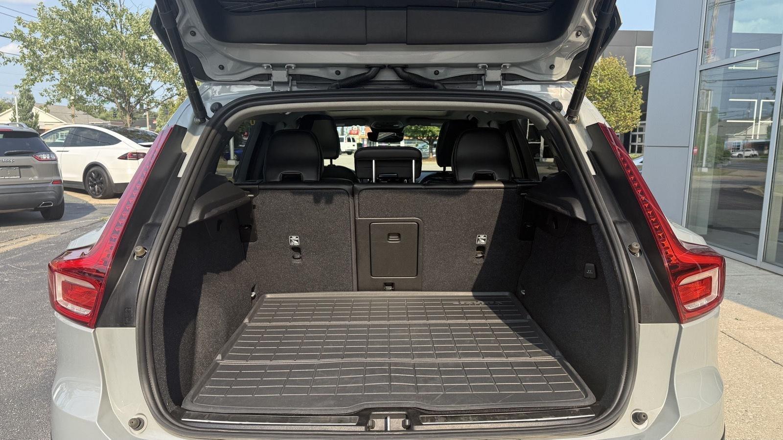 Volvo XC40 B5 Plus Bright AWD 2024