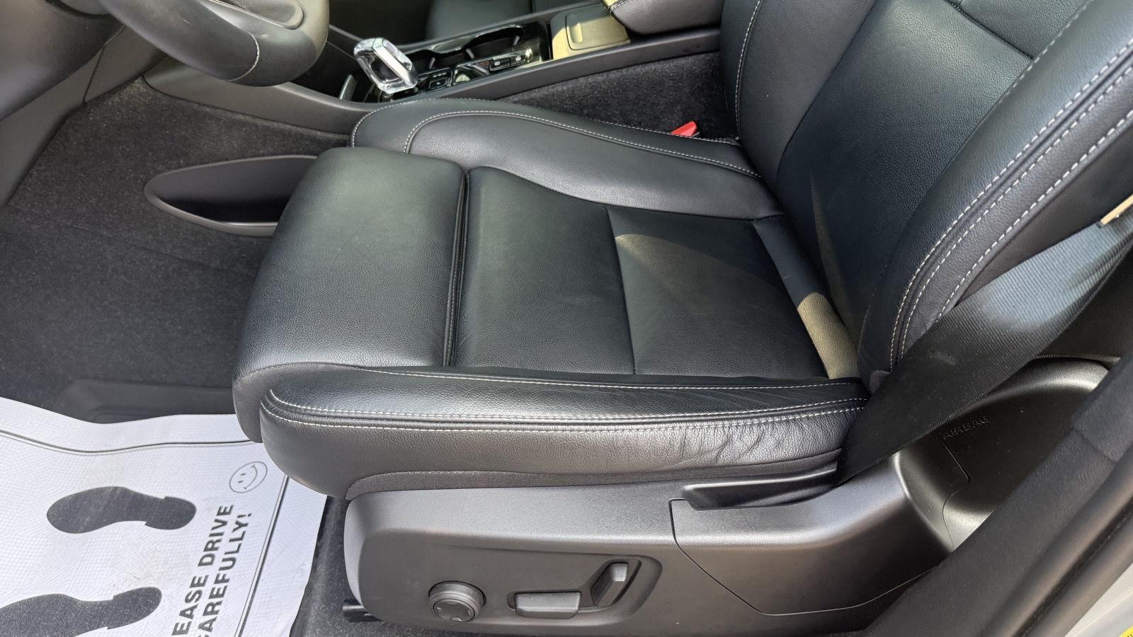 Volvo XC40 B5 Plus Bright AWD 2024