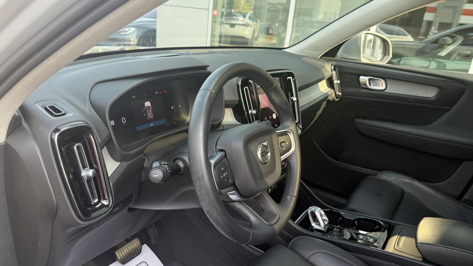 Volvo XC40 B5 Plus Bright AWD 2024