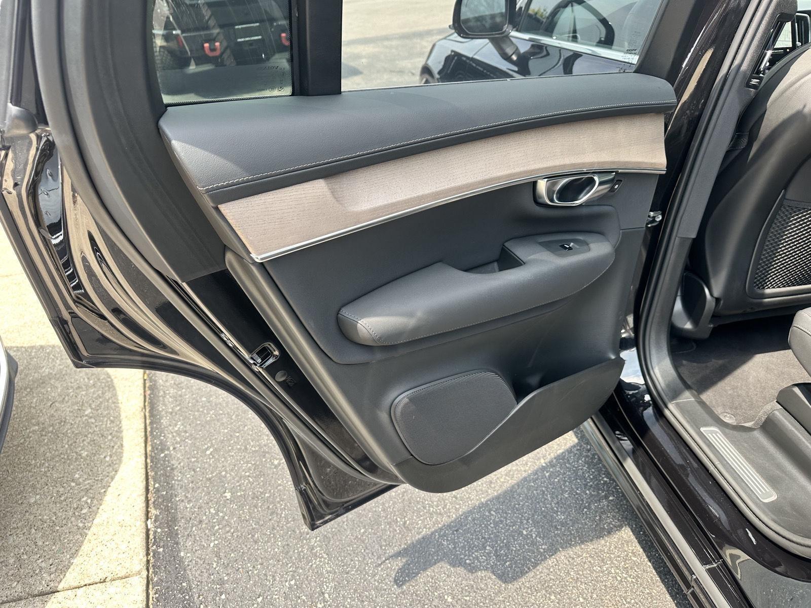 Volvo XC90 B6 Plus Bright 2025