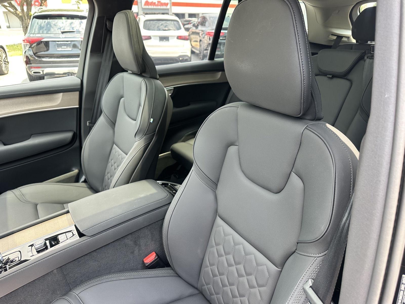 Volvo XC90 B6 Plus Bright 2025