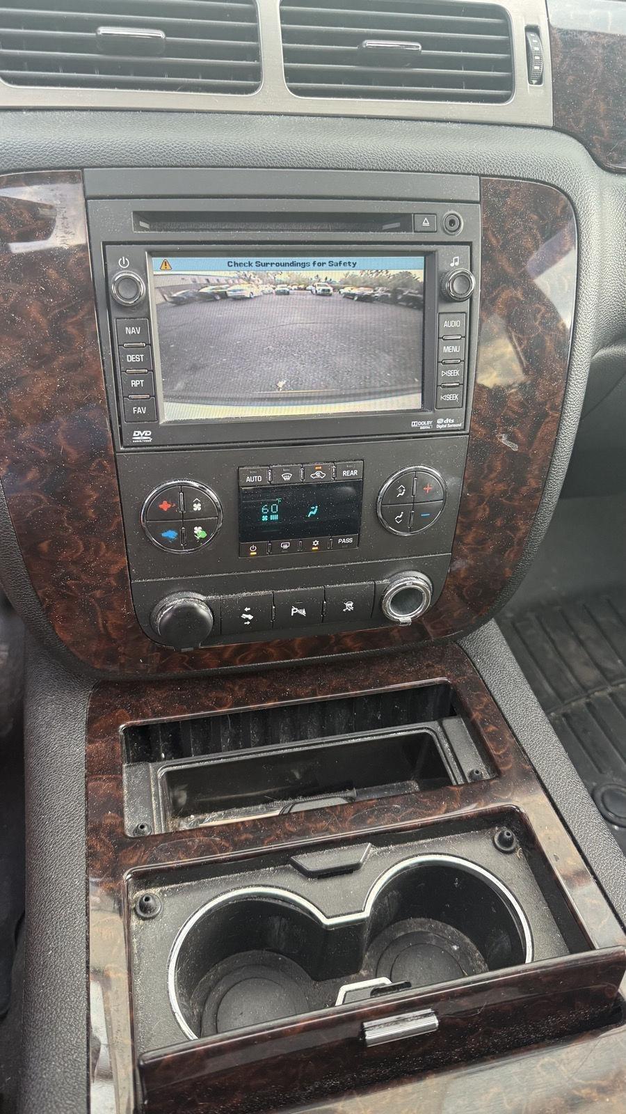 GMC Yukon Denali 4WD 2011
