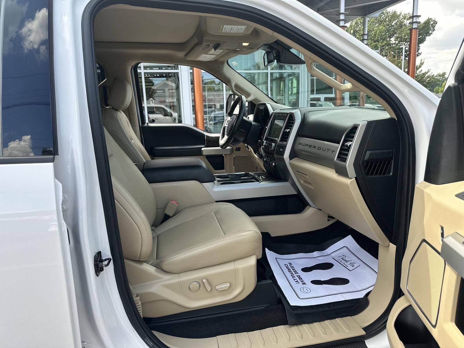 Ford F-250 SD Lariat Crew Cab 4WD 2018