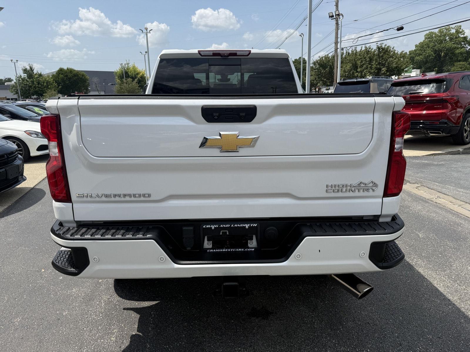 Chevrolet Silverado 2500HD High Country Crew Cab Long Box 4WD 2022
