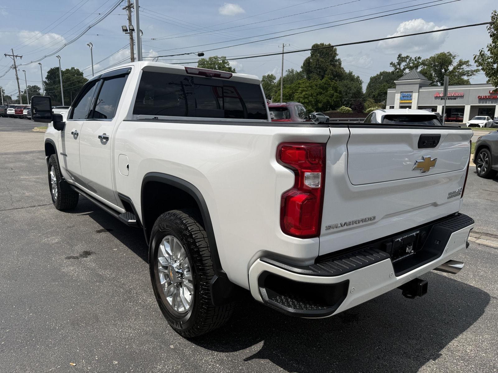 Chevrolet Silverado 2500HD High Country Crew Cab Long Box 4WD 2022