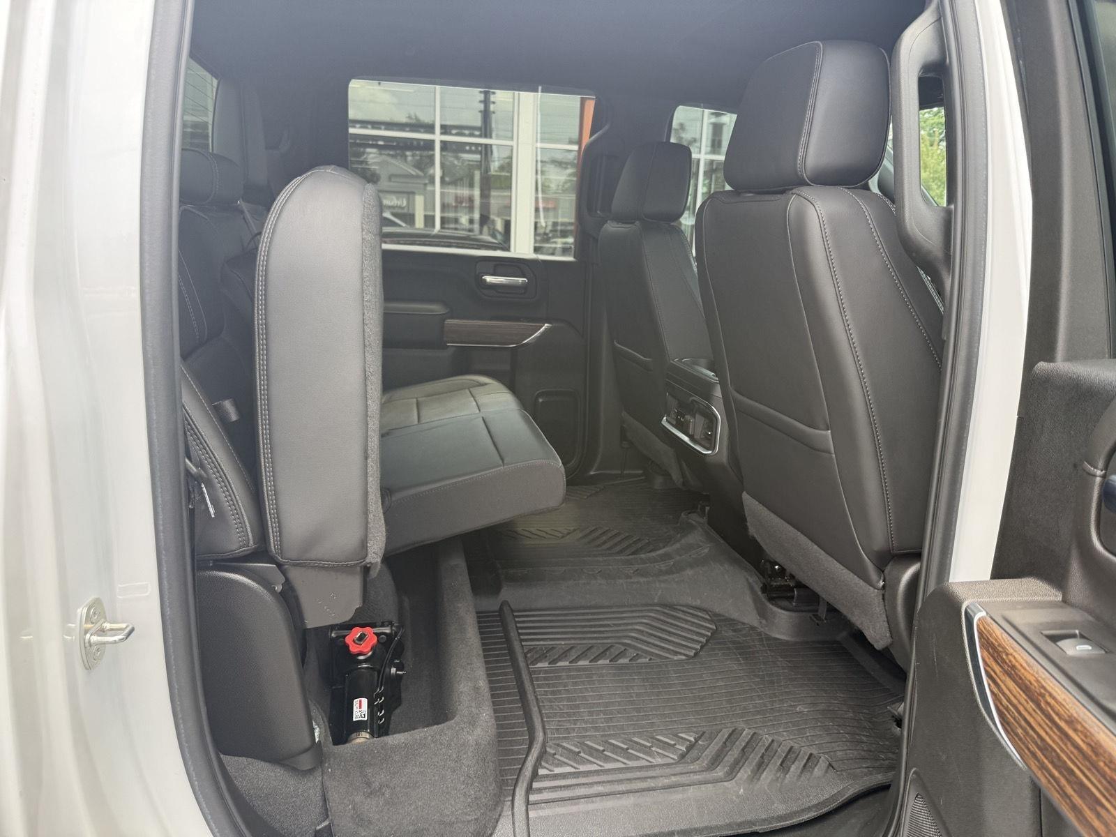 Chevrolet Silverado 2500HD High Country Crew Cab Long Box 4WD 2022