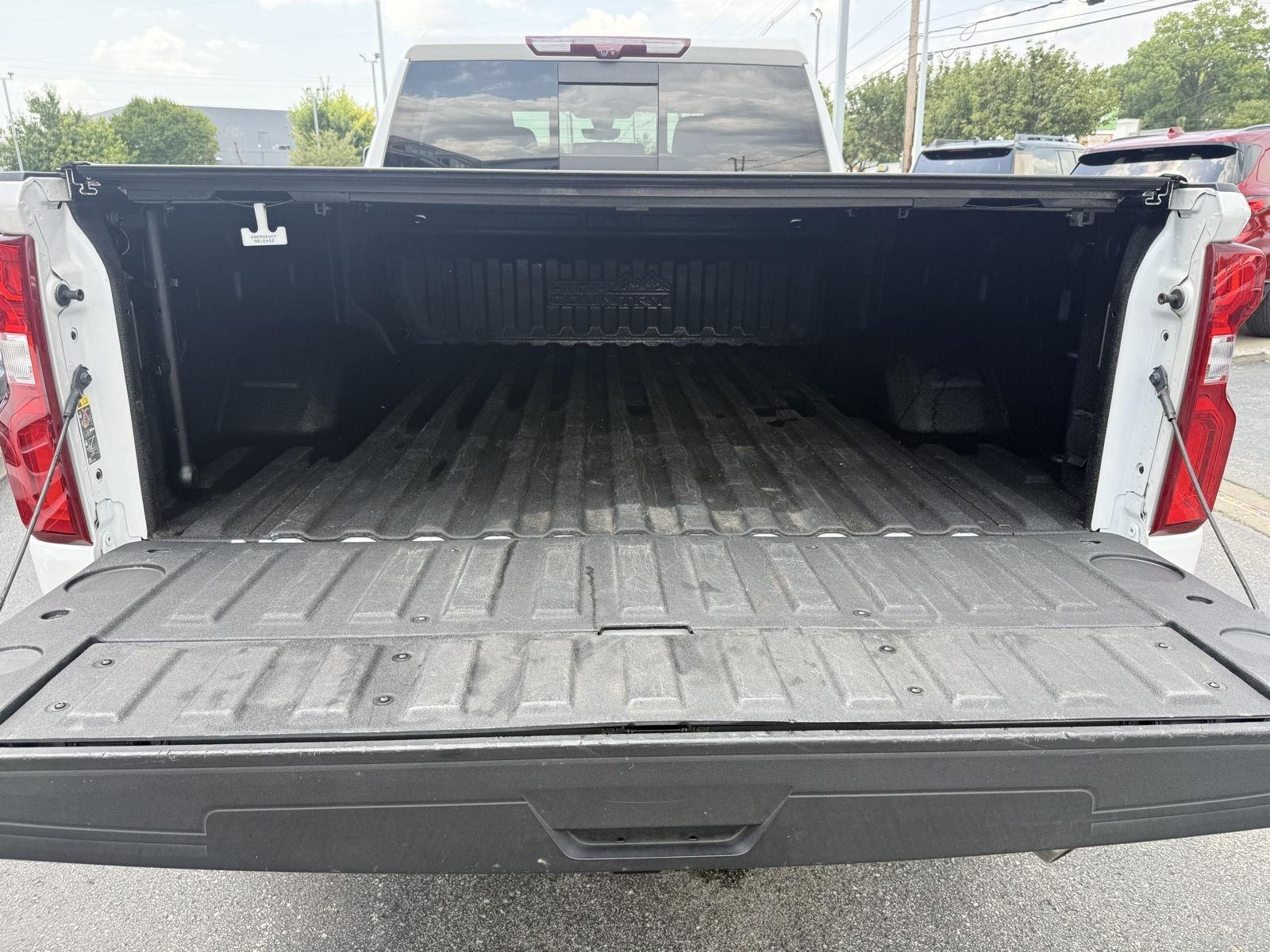 Chevrolet Silverado 2500HD High Country Crew Cab Long Box 4WD 2022