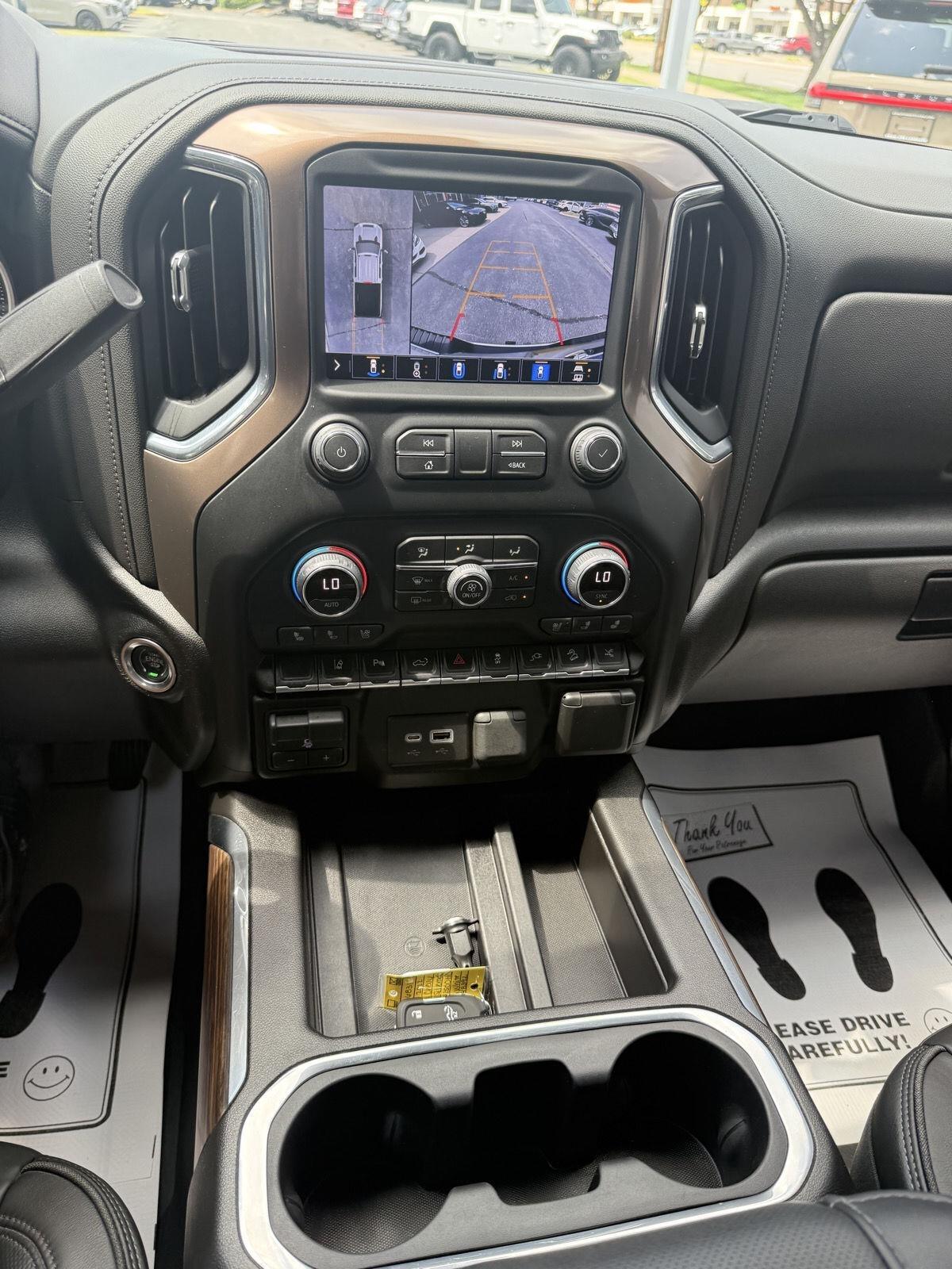 Chevrolet Silverado 2500HD High Country Crew Cab Long Box 4WD 2022