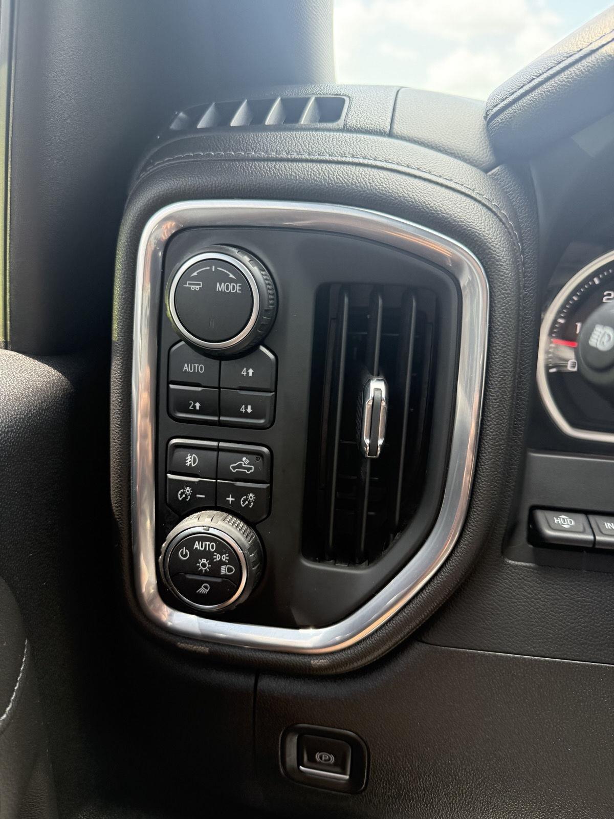 Chevrolet Silverado 2500HD High Country Crew Cab Long Box 4WD 2022