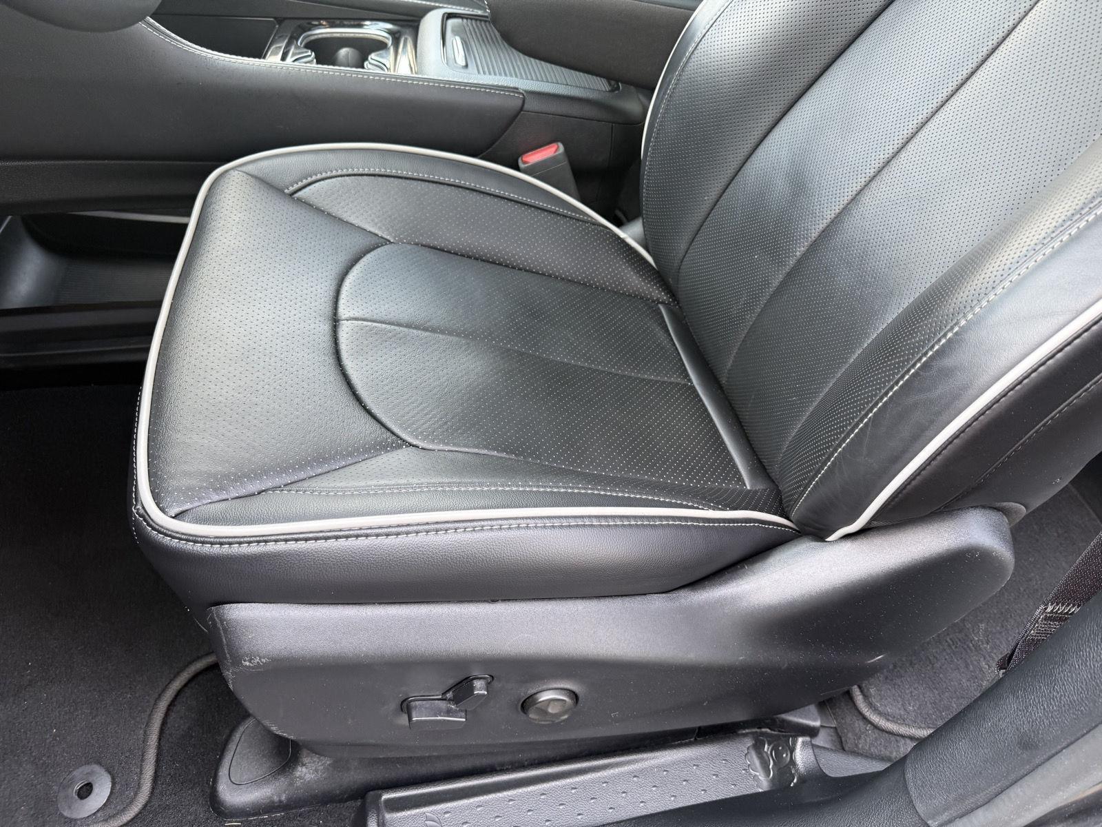Chrysler Pacifica Limited 2025
