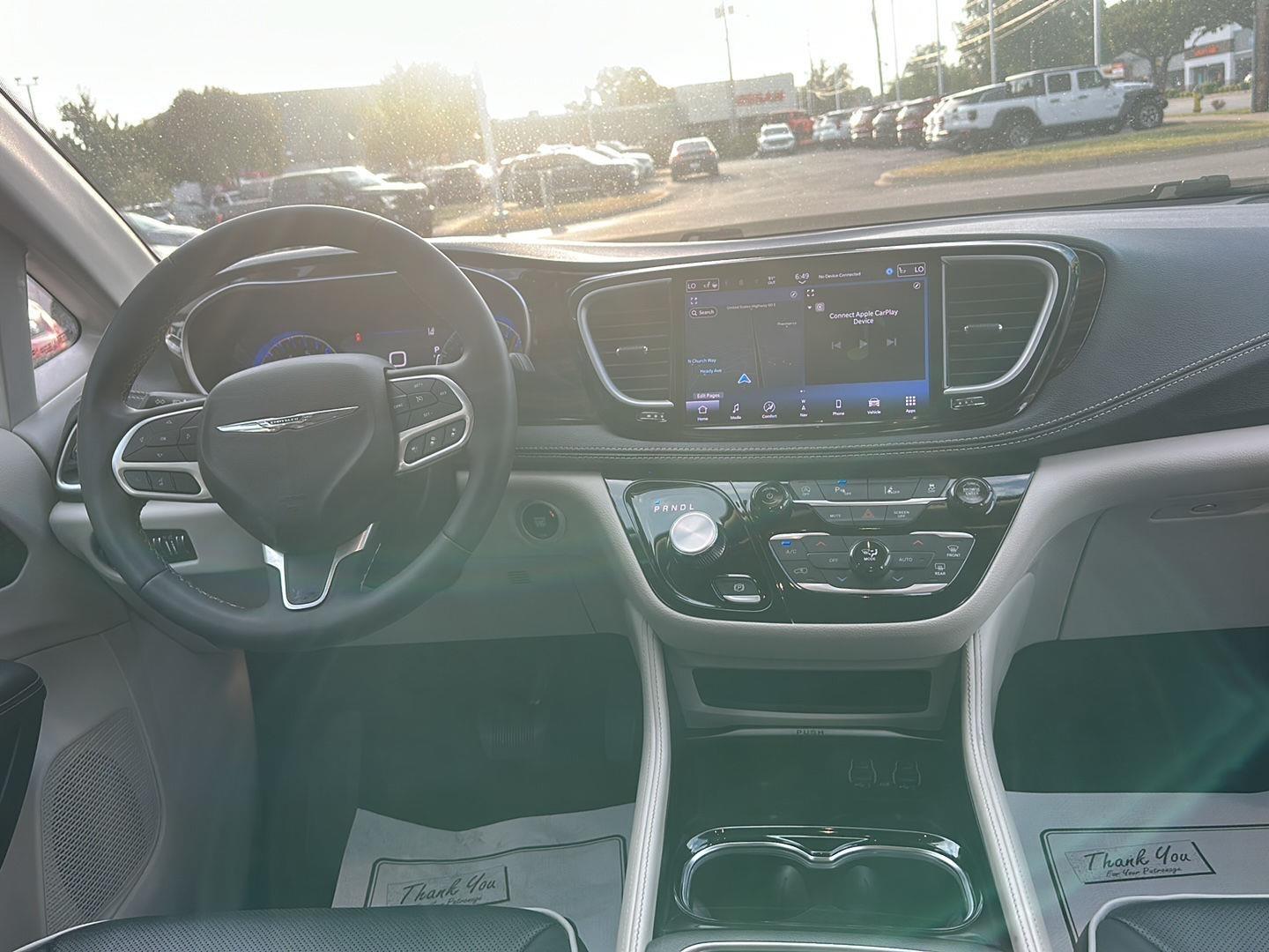 Chrysler Pacifica Limited 2024