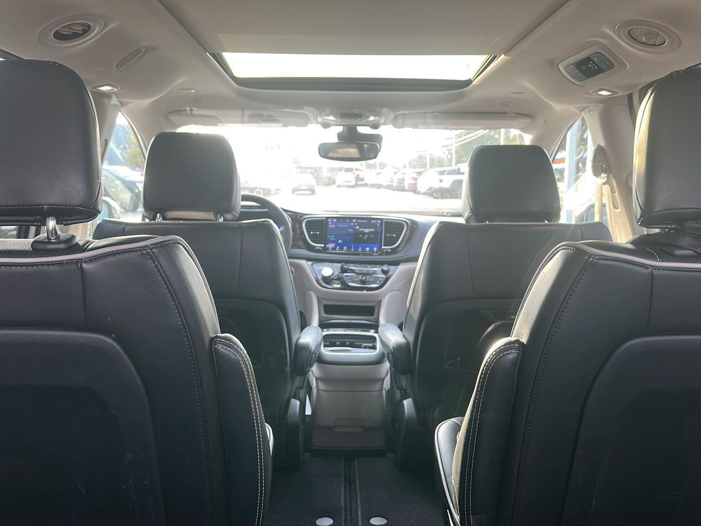 Chrysler Pacifica Limited 2024