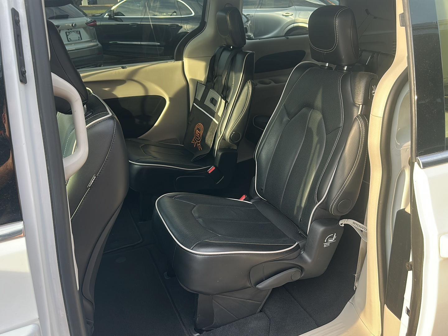Chrysler Pacifica Limited 2024