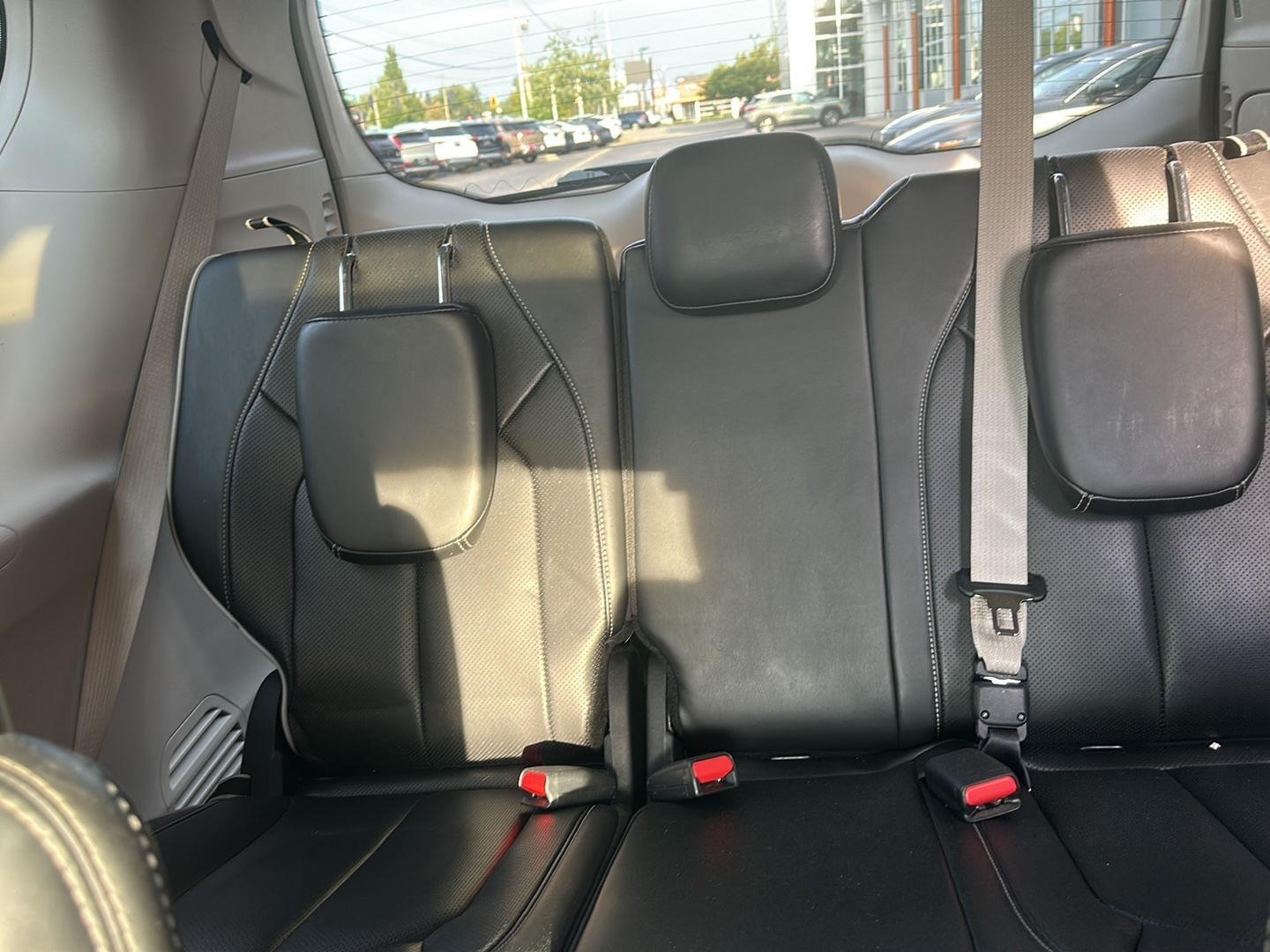 Chrysler Pacifica Limited 2024