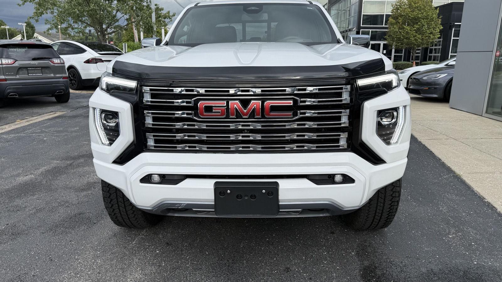 GMC Canyon Denali Crew Cab 4WD 2023