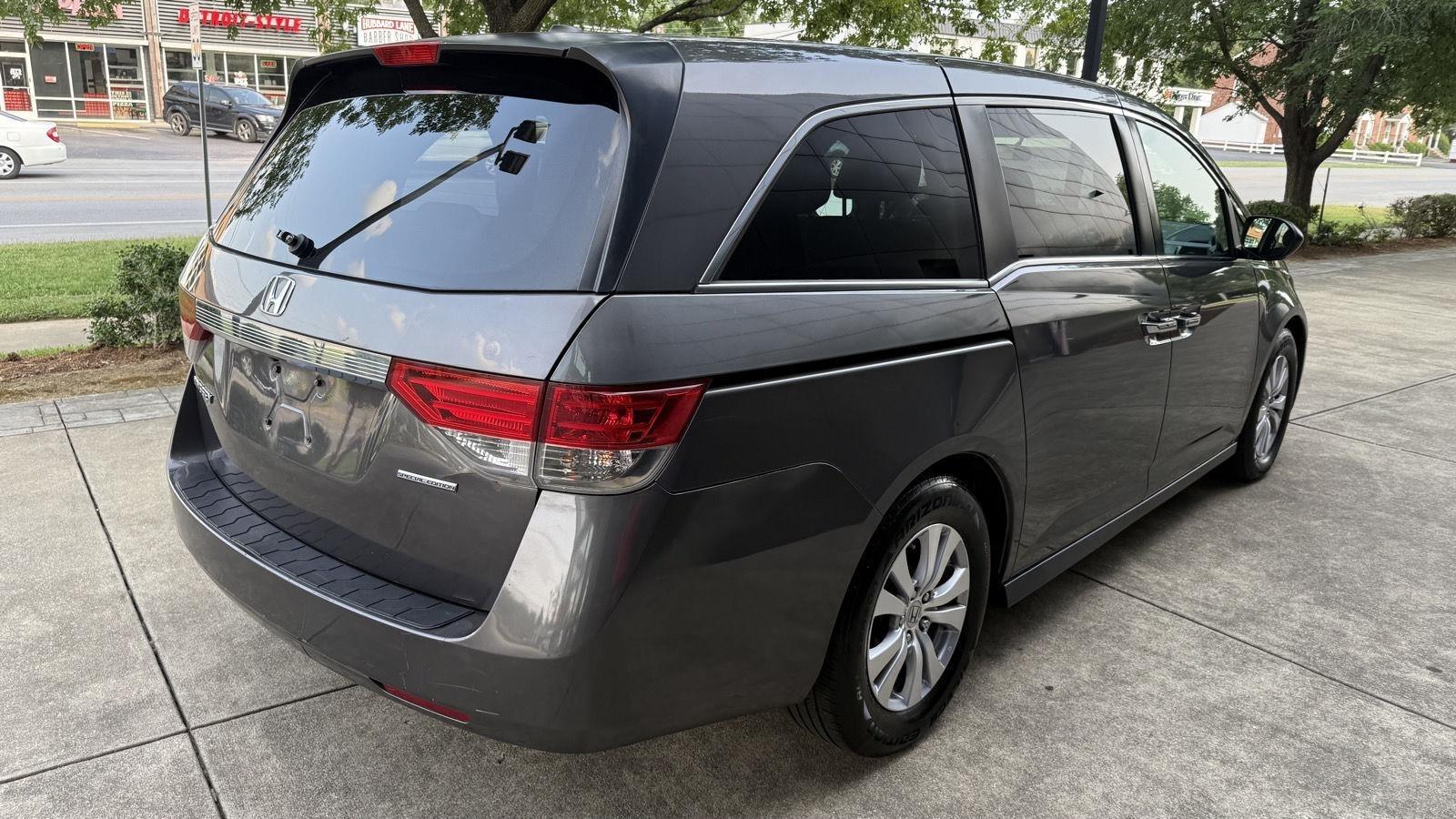 Honda Odyssey SE 2016