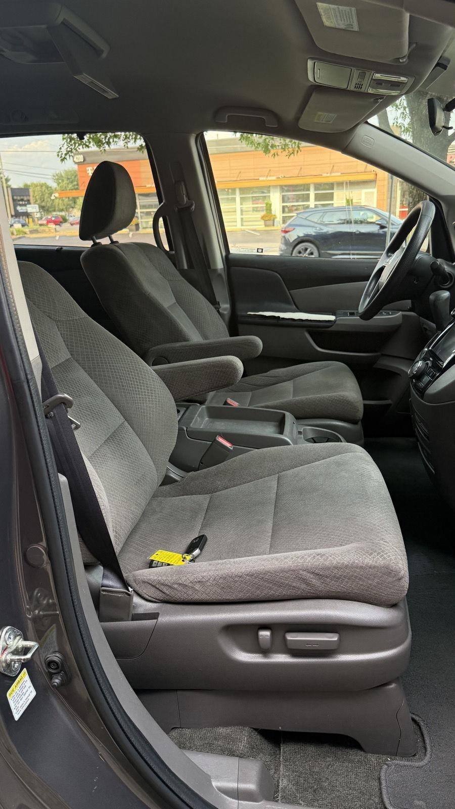 Honda Odyssey SE 2016