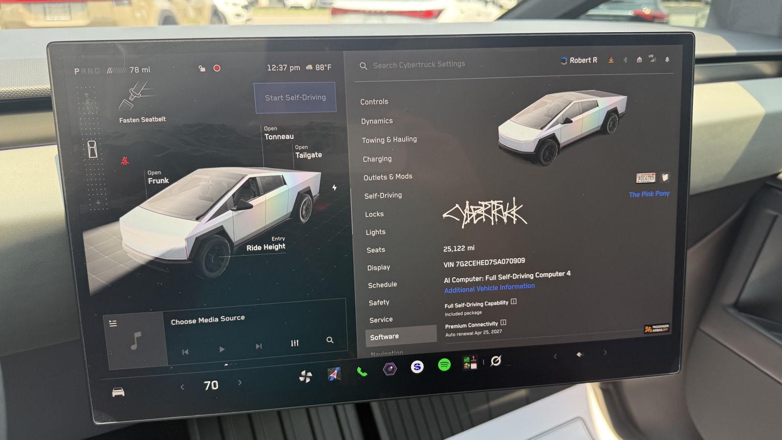 Tesla Cybertruck Base 2025
