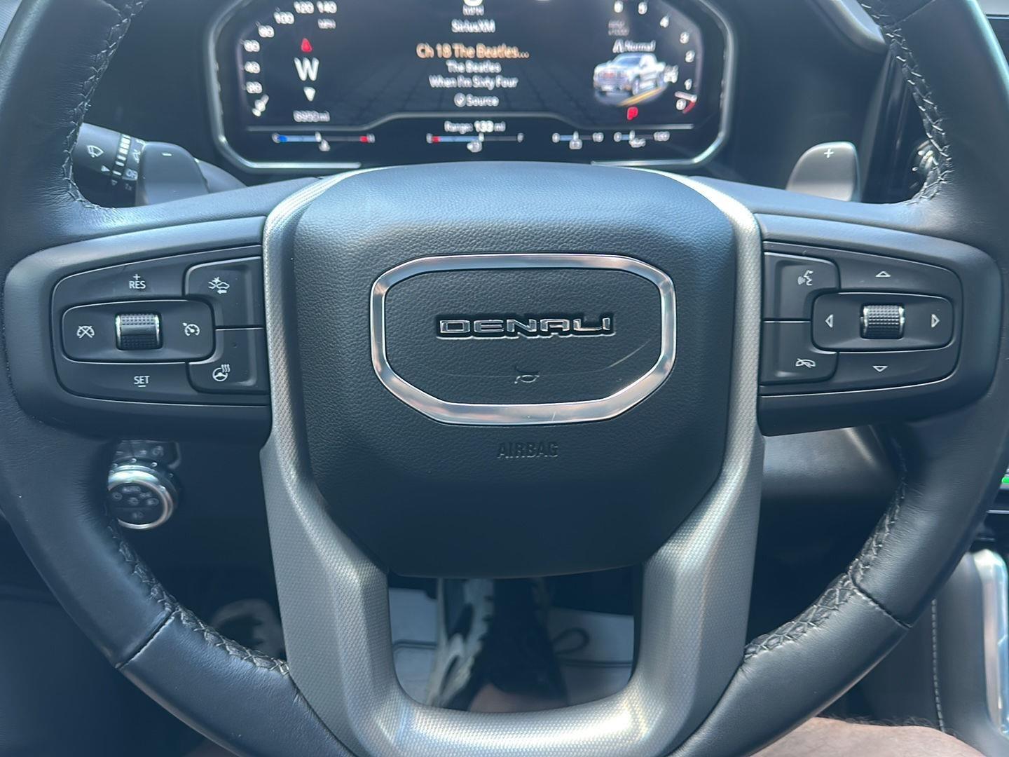 GMC Sierra 1500 Denali Crew Cab Short Box 4WD 2023