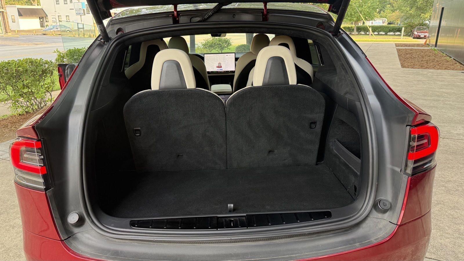 Tesla Model X Base 2023
