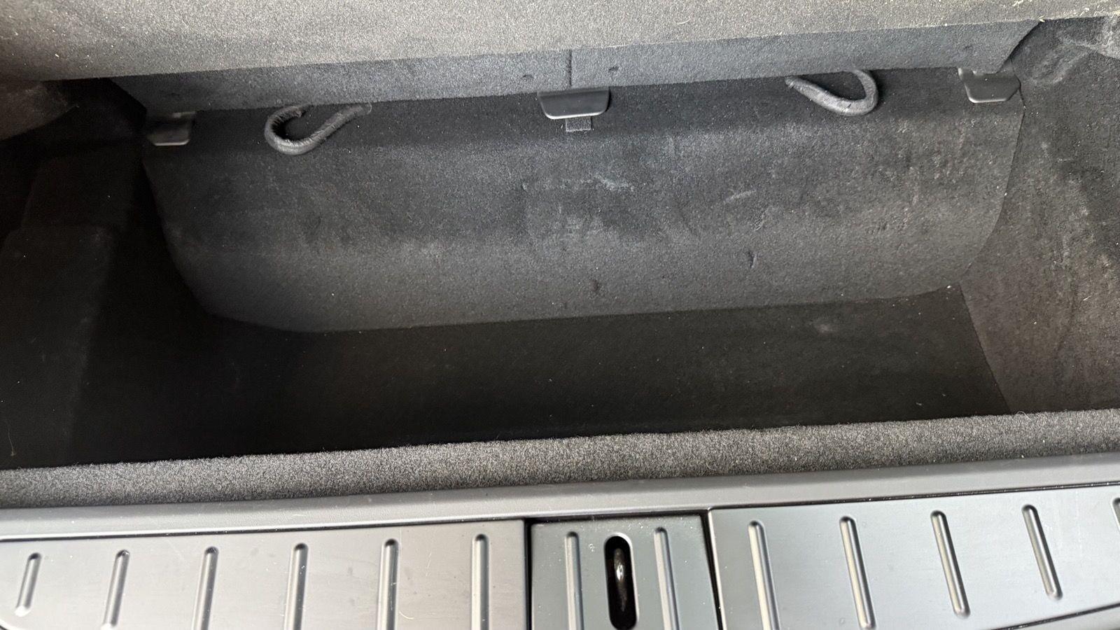 Tesla Model X Base 2023