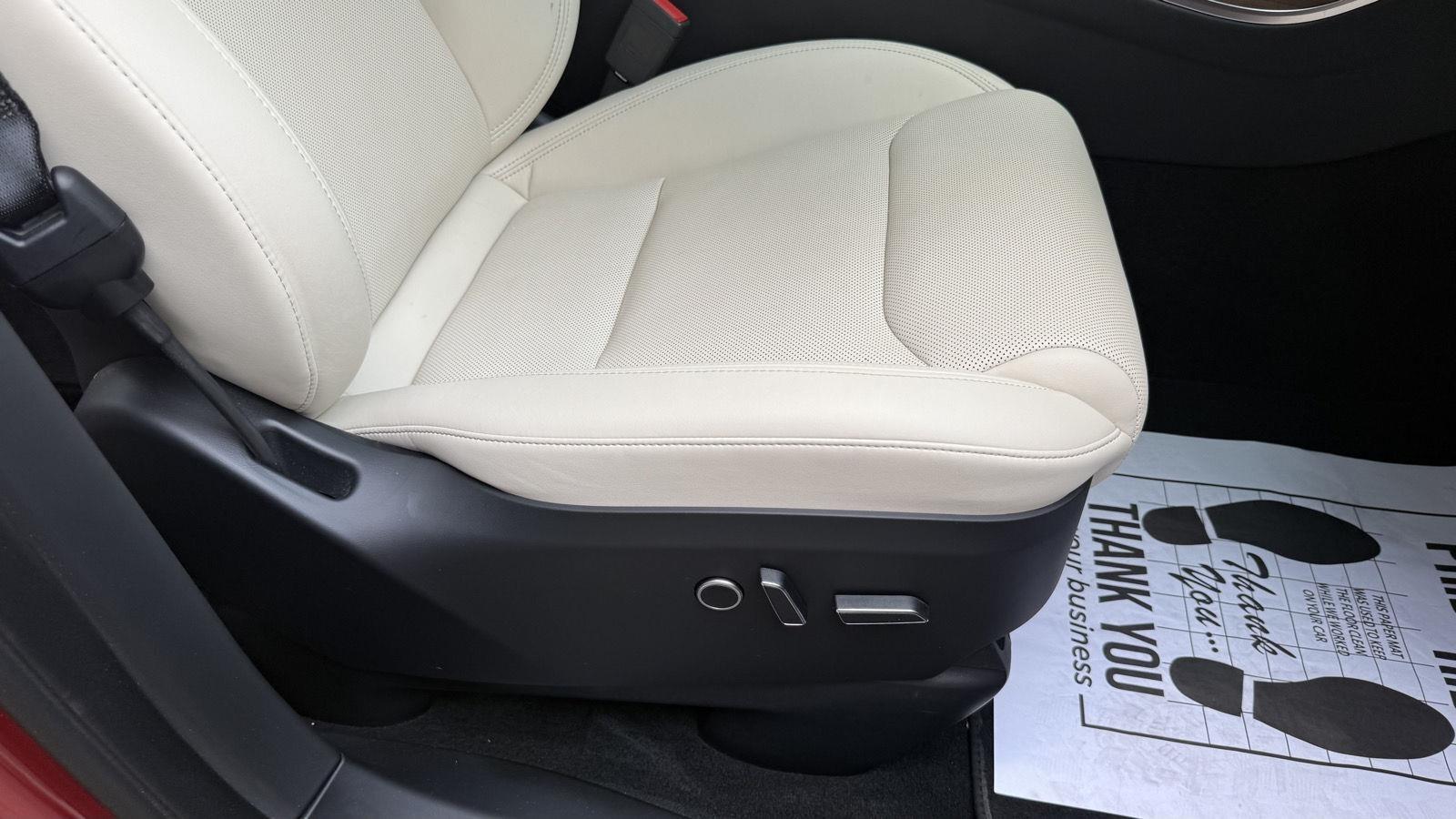 Tesla Model X Base 2023
