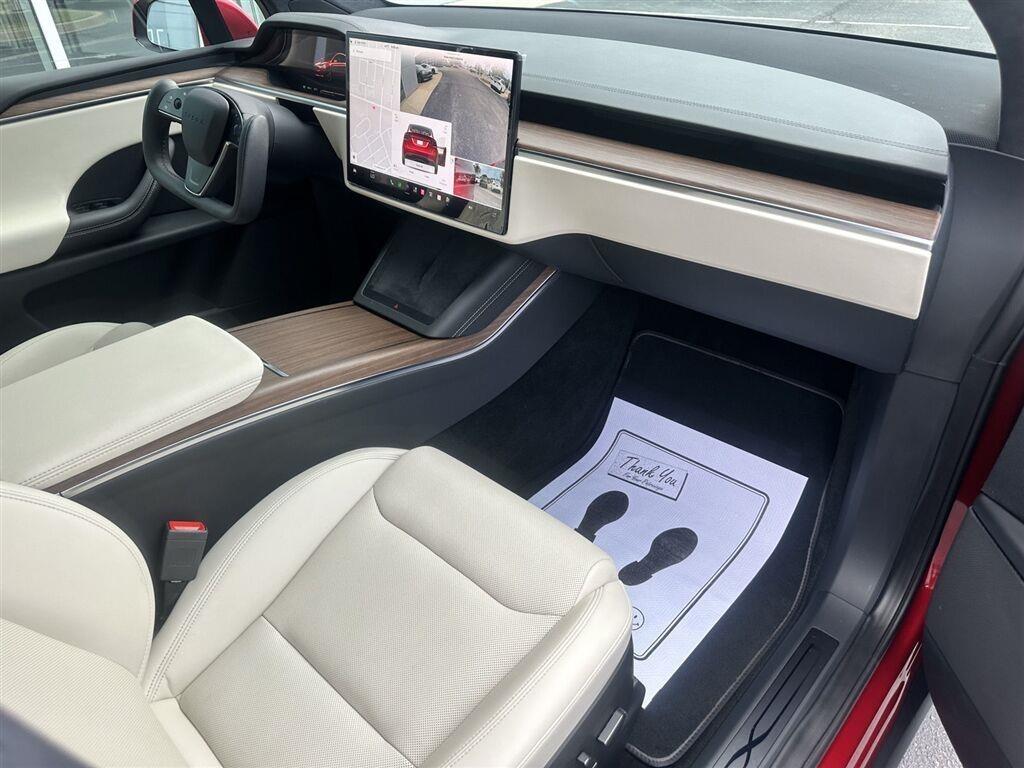 Tesla Model X Base 2023