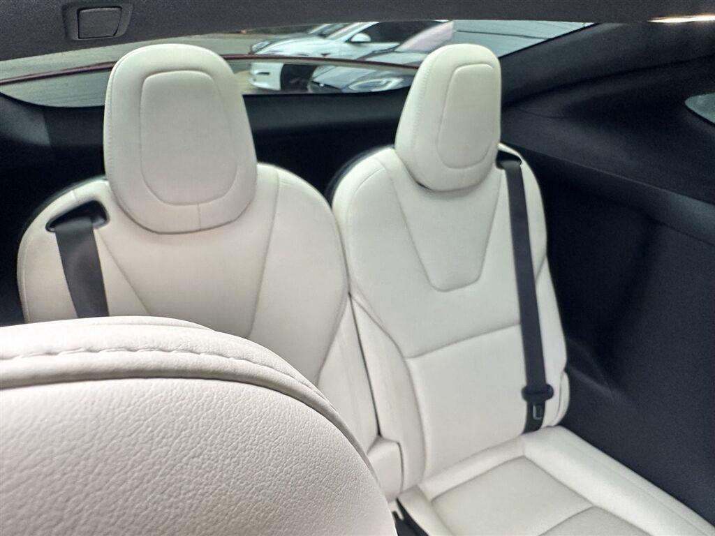 Tesla Model X Base 2023