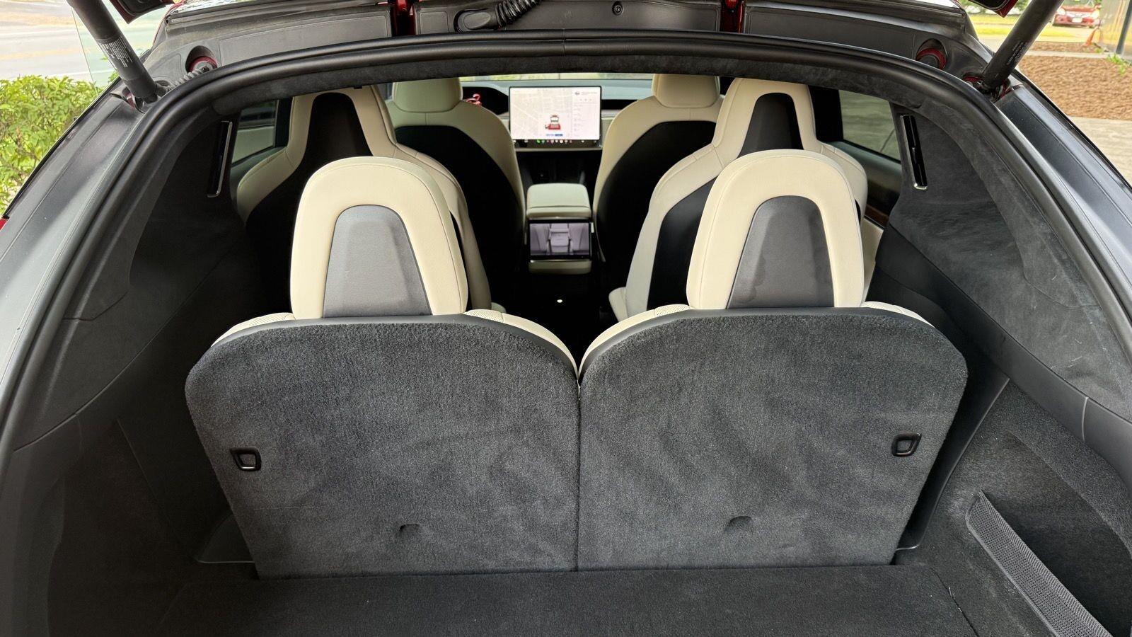 Tesla Model X Base 2023
